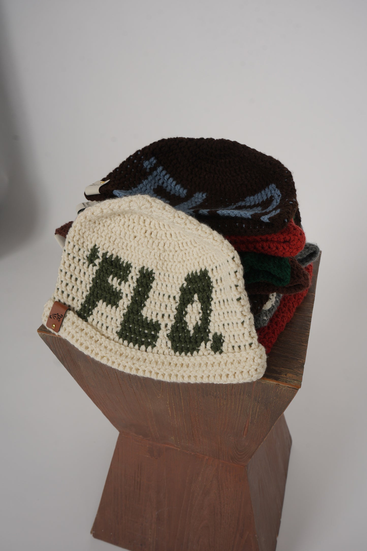 Flo:Crown-Standard w/brim