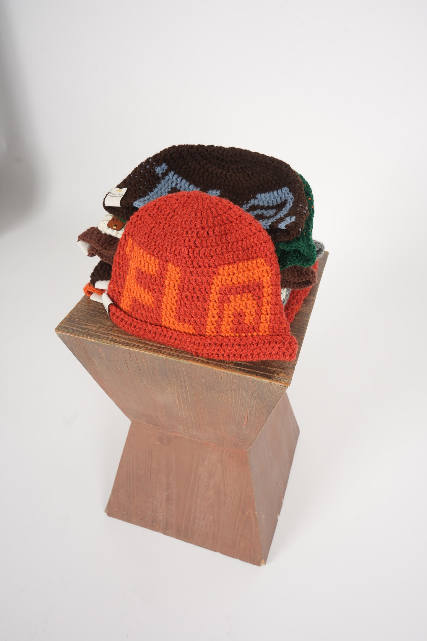 Flo:Crown-Standard w/brim