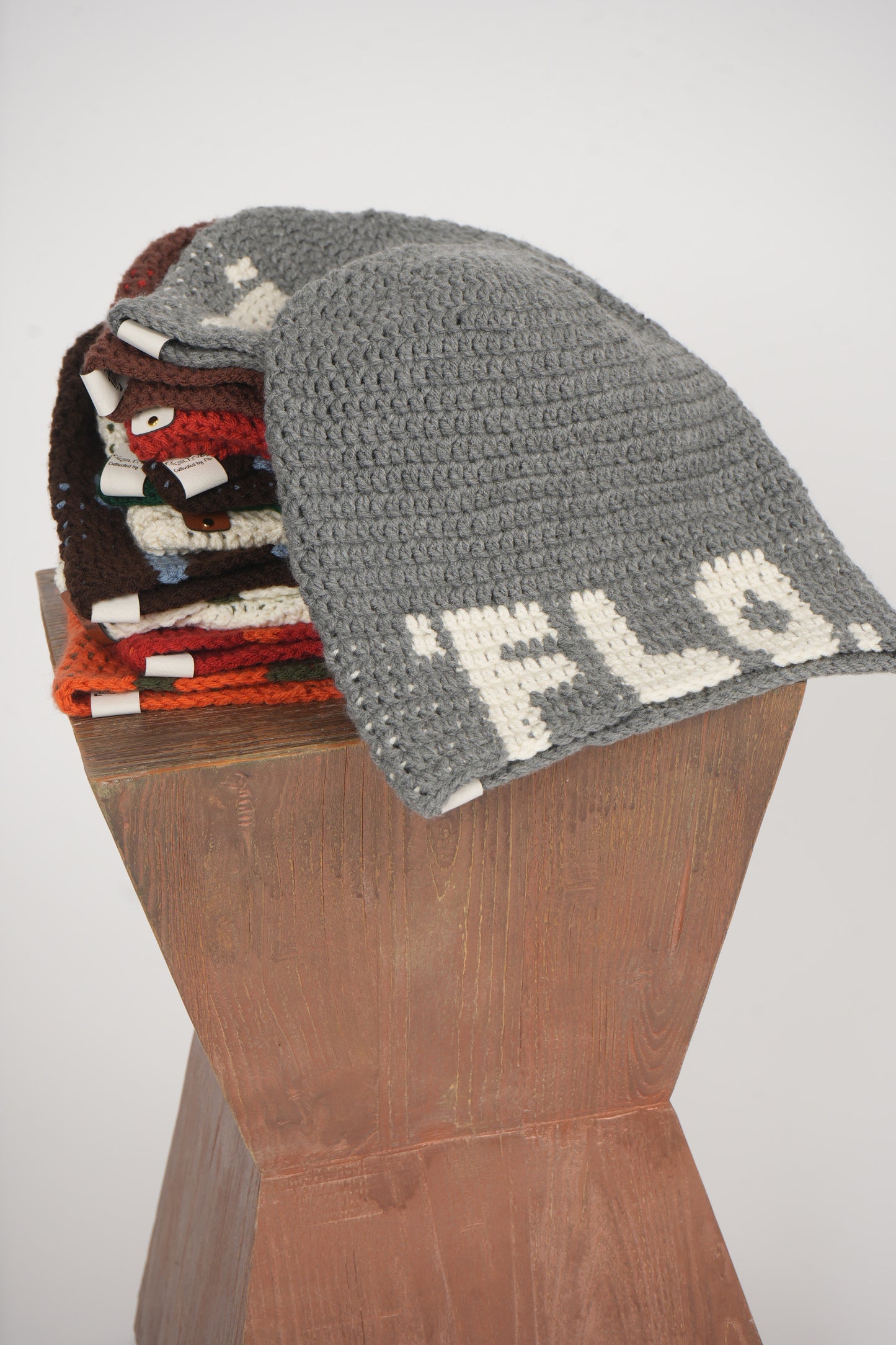 Flo:Crown- Shroomcap