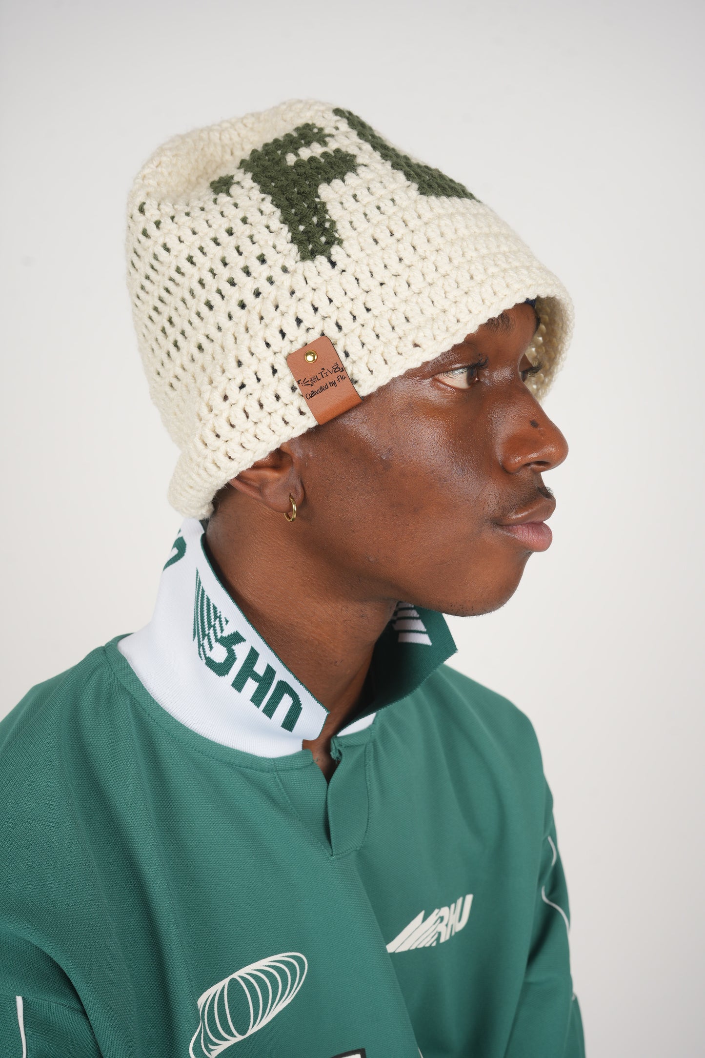 Flo:Crown-Standard w/brim